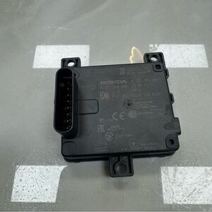 OEM 2023-25 Honda CR-V EX-L Cruise Control Distance Sensor Radar 8S301-3A0-A06